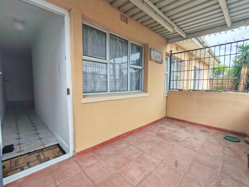 3 Bedroom Property for Sale in Pinati Western Cape